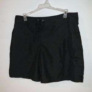 Woman’s Merona Black Swim Board Shorts/ Size: M